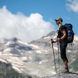 Blickar ut över den magiska natur som omringar Elbrus